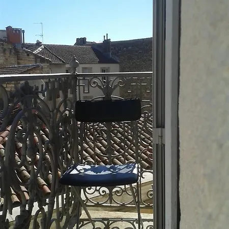 Apartament Les 7 Balcons, Comedie-corum-gare, Parking, Spacieux Lumineux Haussmannien Montpellier