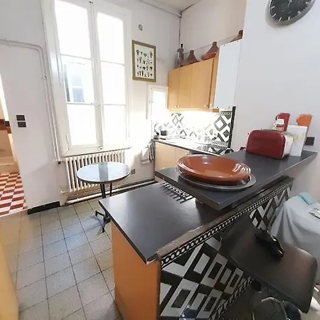 Les 7 Balcons, Comedie-corum-gare, Parking, Spacieux Lumineux Haussmannien 아파트 *