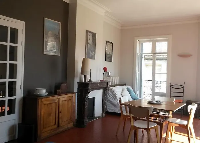 Les 7 Balcons, Comedie-corum-gare, Parking, Spacieux Lumineux Haussmannien * Montpellier