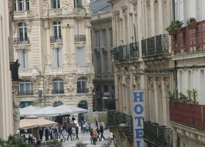 Les 7 Balcons, Comedie-corum-gare, Parking, Spacieux Lumineux Haussmannien